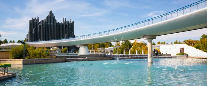 navette angers vtc futuroscope puy du fou et center parcs